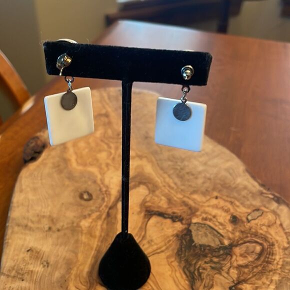 Matisse Artsy Portraits Drop Earrings - Picture 4 of 6